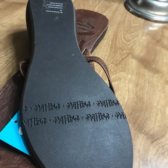 Shoes - Picture 5 of 7